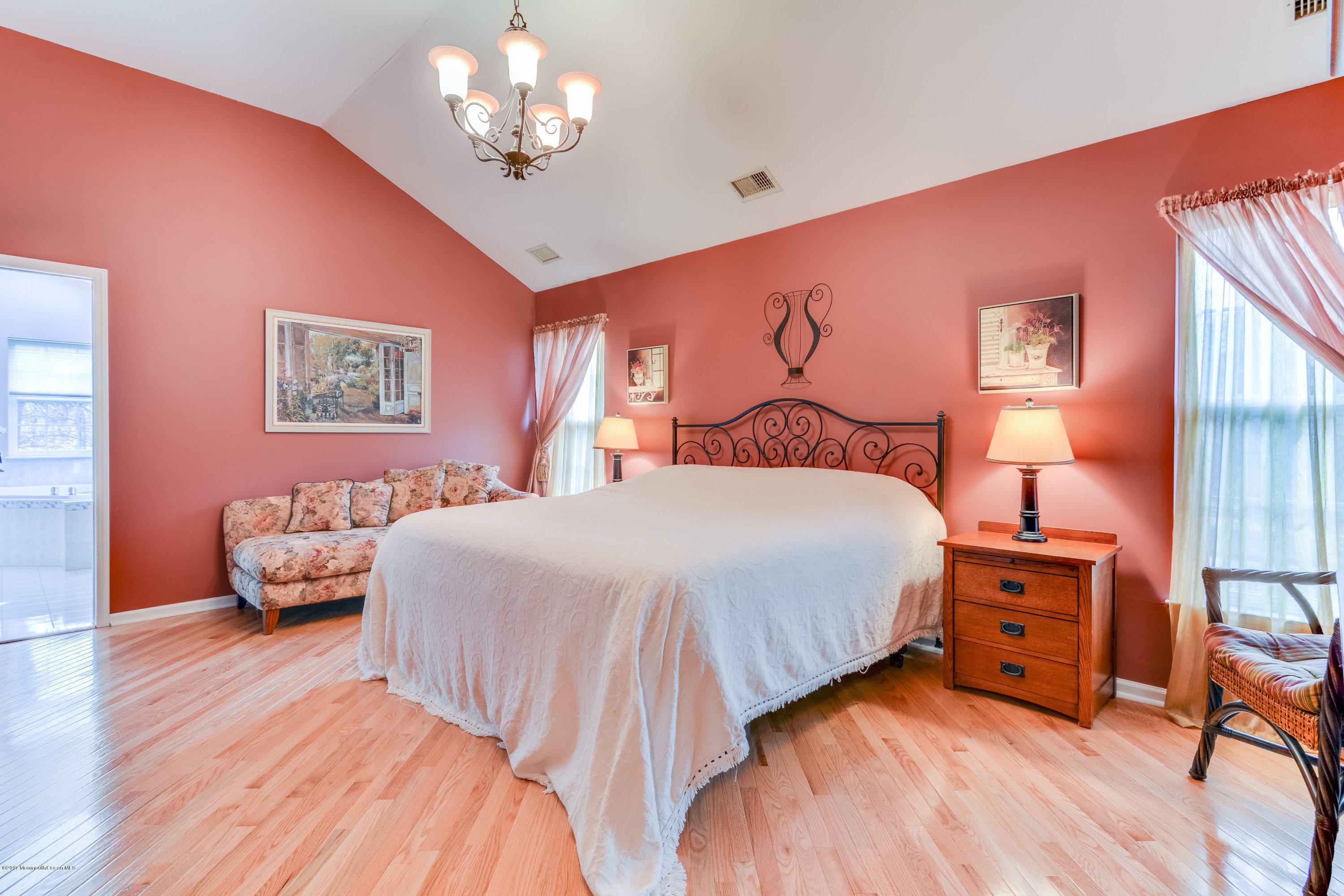 426 Burke Road Jackson, NJ 08527 - Photo 11 of 24 Master_Bedroom