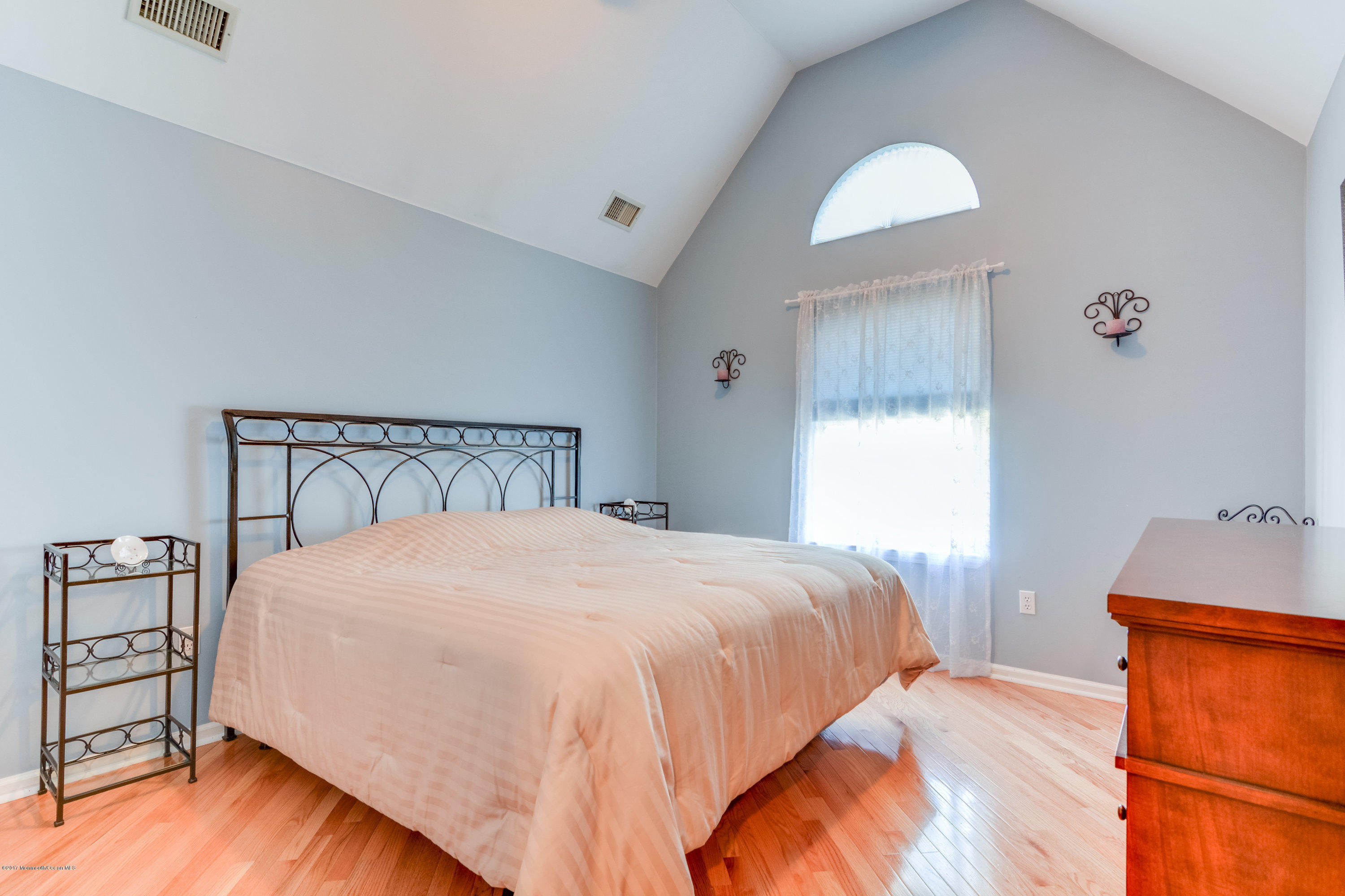 426 Burke Road Jackson, NJ 08527 - Photo 13 of 24 Bedroom_2