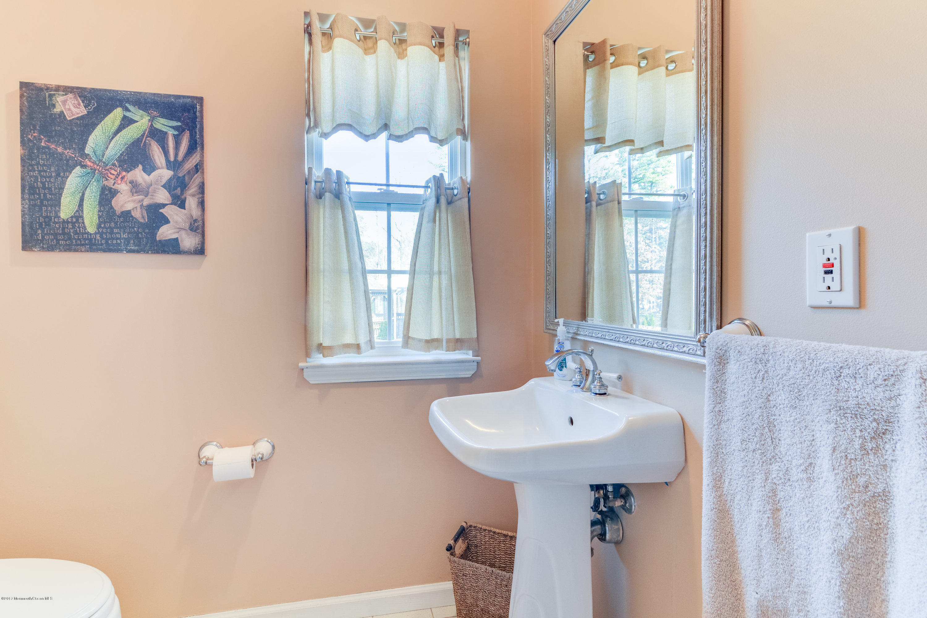 426 Burke Road Jackson, NJ 08527 - Photo 10 of 24 Bath