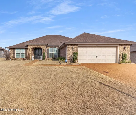 $379,999 | 2544 Madeline Lane, Southaven, MS 38672
