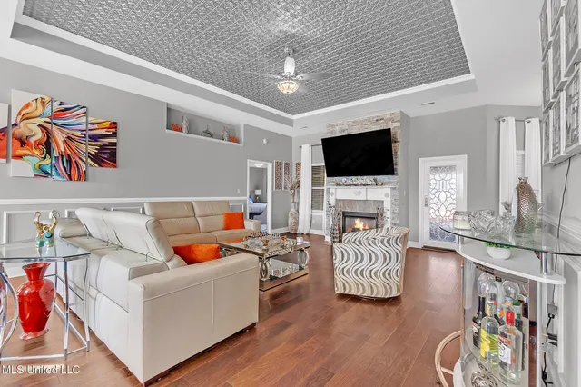 $379,999 | 2544 Madeline Lane, Southaven, MS 38672