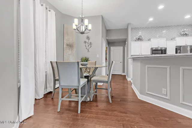 $379,999 | 2544 Madeline Lane, Southaven, MS 38672