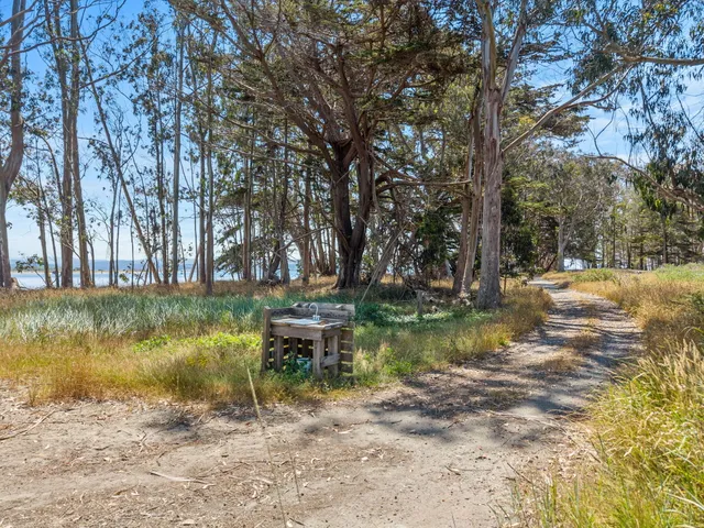 $1,575,000 | 865 New Navy Base Road, Samoa, CA 95564