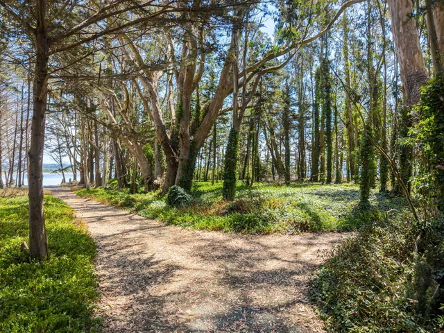 $1,575,000 | 865 New Navy Base Road, Samoa, CA 95564