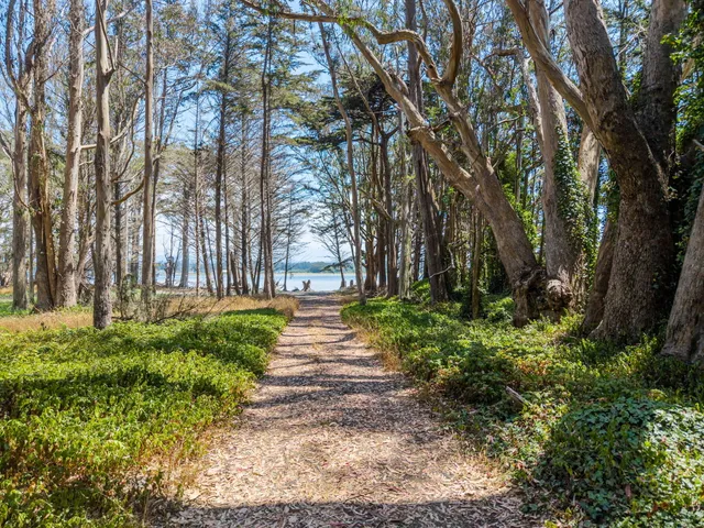 $1,575,000 | 865 New Navy Base Road, Samoa, CA 95564