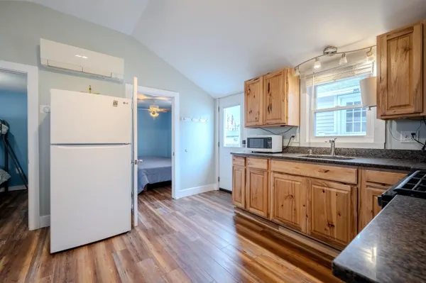 $329,900 | 7 Perkins Avenue, Unit C, Hampton, NH 03842
