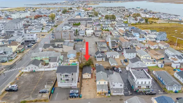 $329,900 | 7 Perkins Avenue, Unit C, Hampton, NH 03842