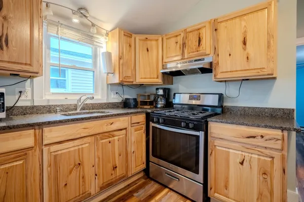 $329,900 | 7 Perkins Avenue, Unit C, Hampton, NH 03842