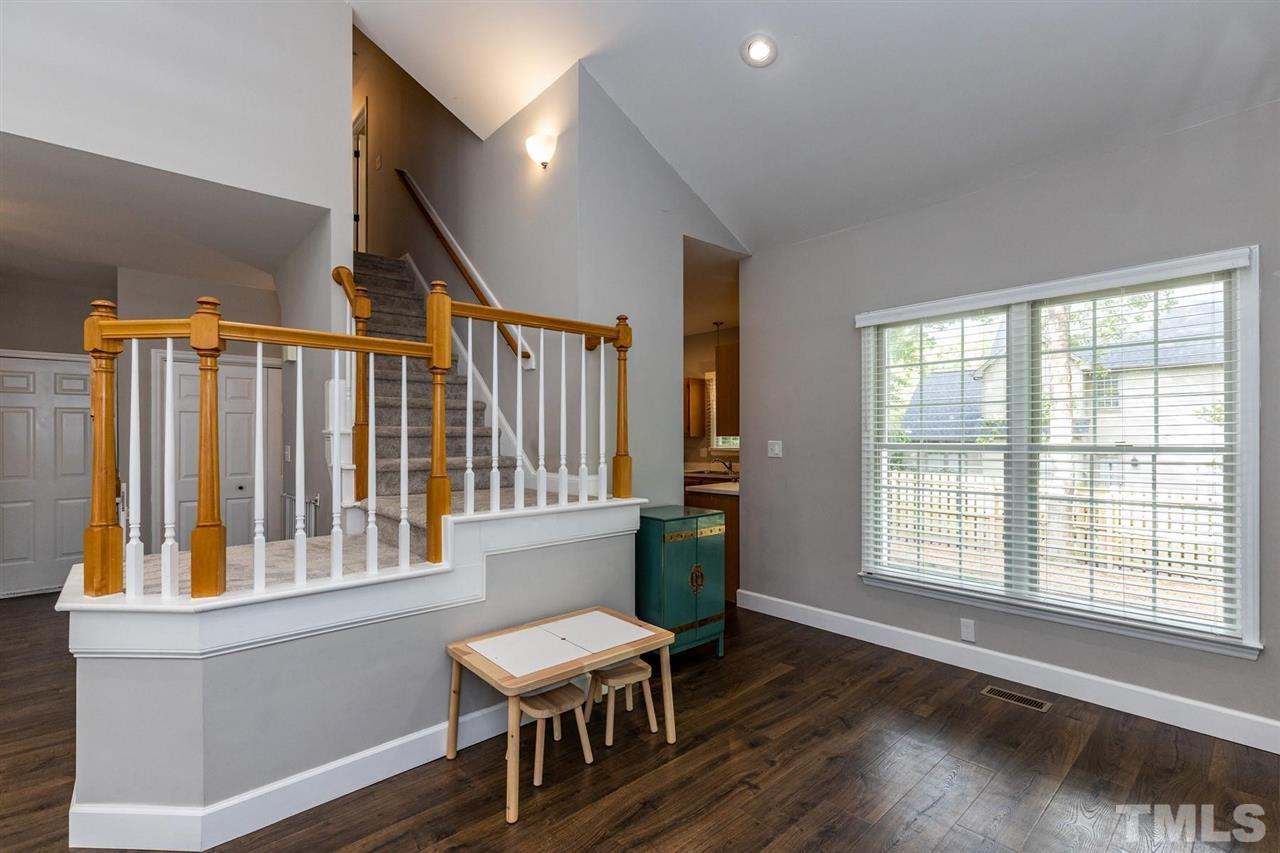 11941 Fairlie Place Raleigh, NC 27613 - Photo 9 of 29