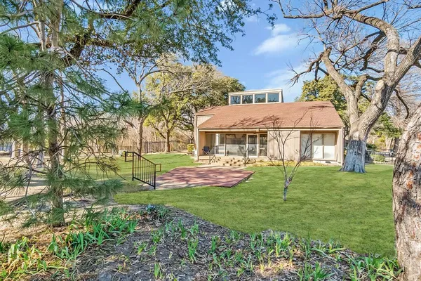 $1,850 | 11813 Leisure Drive, Dallas, TX 75243