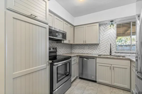 $1,850 | 11813 Leisure Drive, Dallas, TX 75243