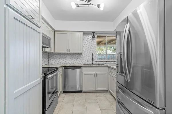 $1,850 | 11813 Leisure Drive, Dallas, TX 75243