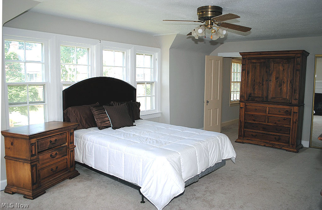 3782 Hillbrook Road Cleveland, OH 44118 - Photo 12 of 20
