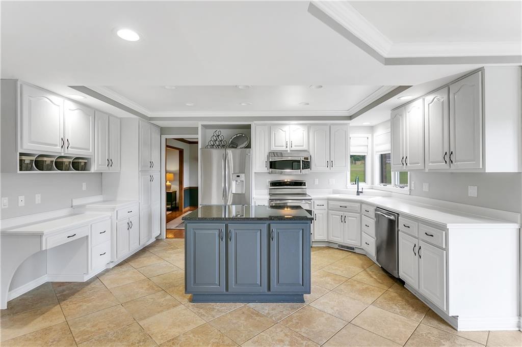 1144 Dry Dam Road Jeannette, PA 15644 - Photo 9 of 25 Gallery Image 9