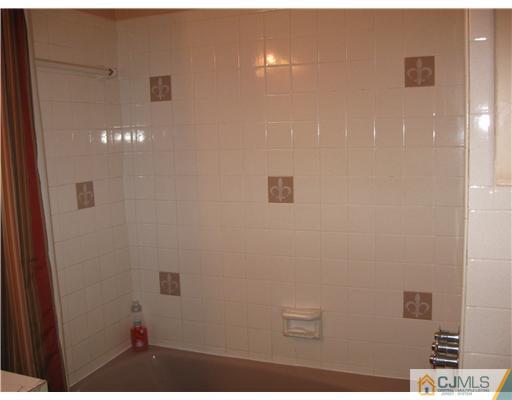 535 Chestnut Street Middlesex, NJ 08846 - Photo 13 of 15 Gallery Image 13