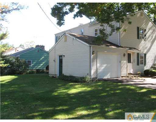 535 Chestnut Street Middlesex, NJ 08846 - Photo 3 of 15 Gallery Image 3
