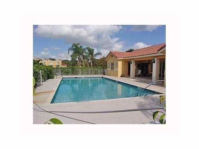 $2,100 | 3884 Northwest 90th Avenue, Unit 3884, Fort Lauderdale, FL 33351