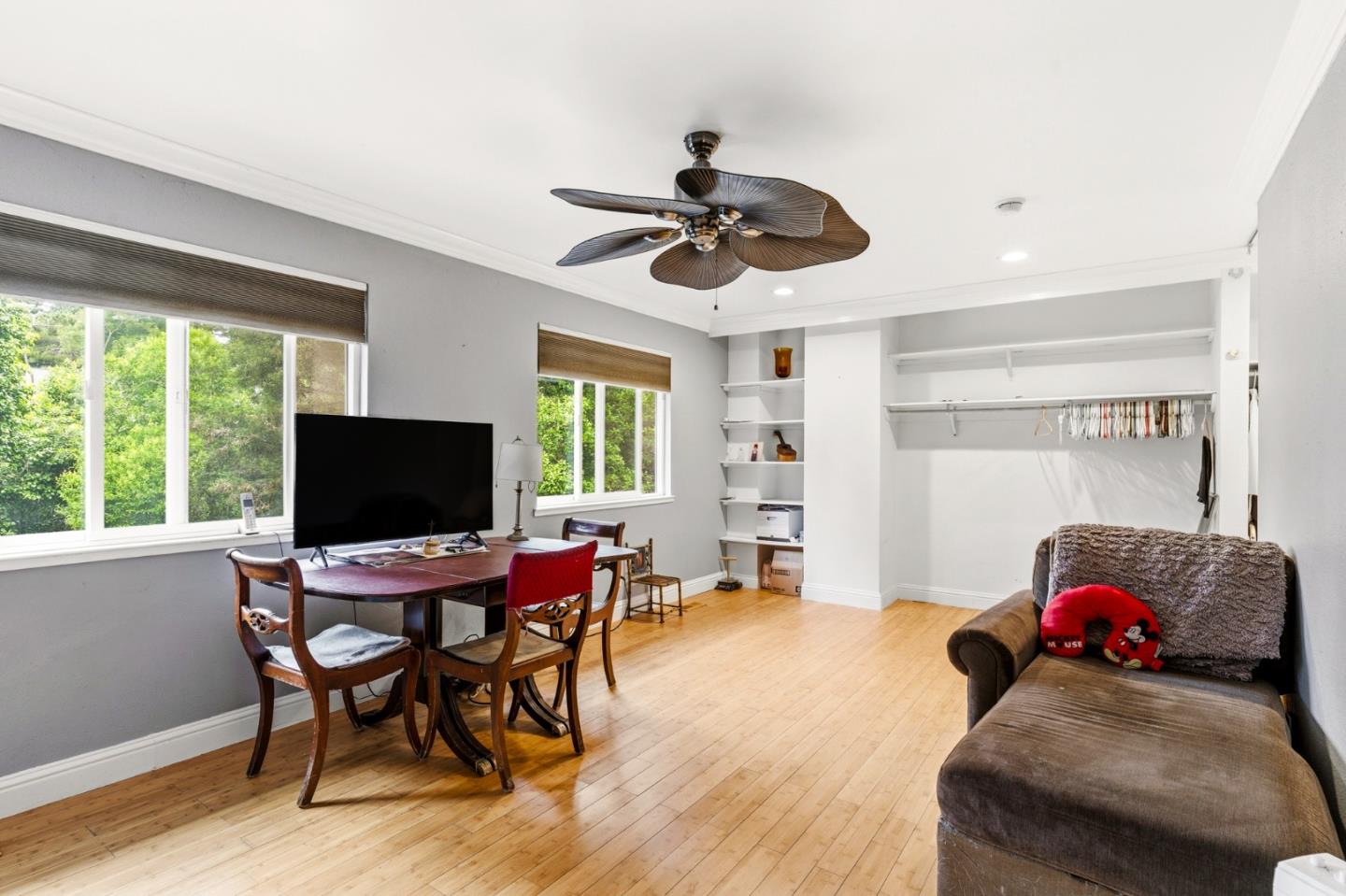 1743 Panda Way Hayward, CA 94541 - Photo 25 of 34 a workspace with a window