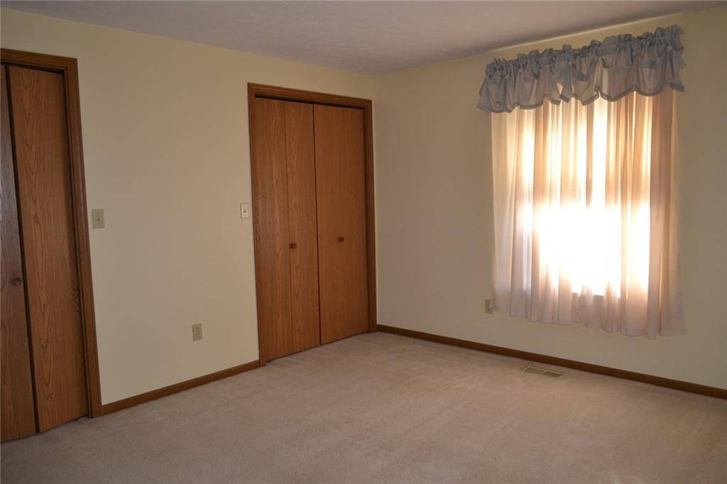 1511 Student Springfield, OH 45503 - Photo 10 of 22