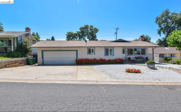 $425,000 | 10569 Jim Brady Road, Jamestown, CA 95327
