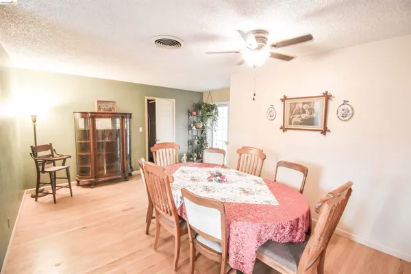 $425,000 | 10569 Jim Brady Road, Jamestown, CA 95327