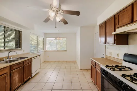 $300,000 | 8404 Fenton Drive, Austin, TX 78736