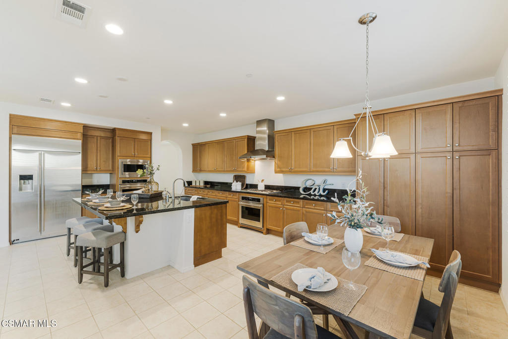 7020 Highgrove Place Moorpark, CA 93021 - Photo 24 of 59