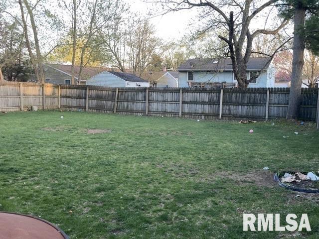 4404 West Castleton Road Peoria, IL 61615 - Photo 6 of 6 Gallery Image 6
