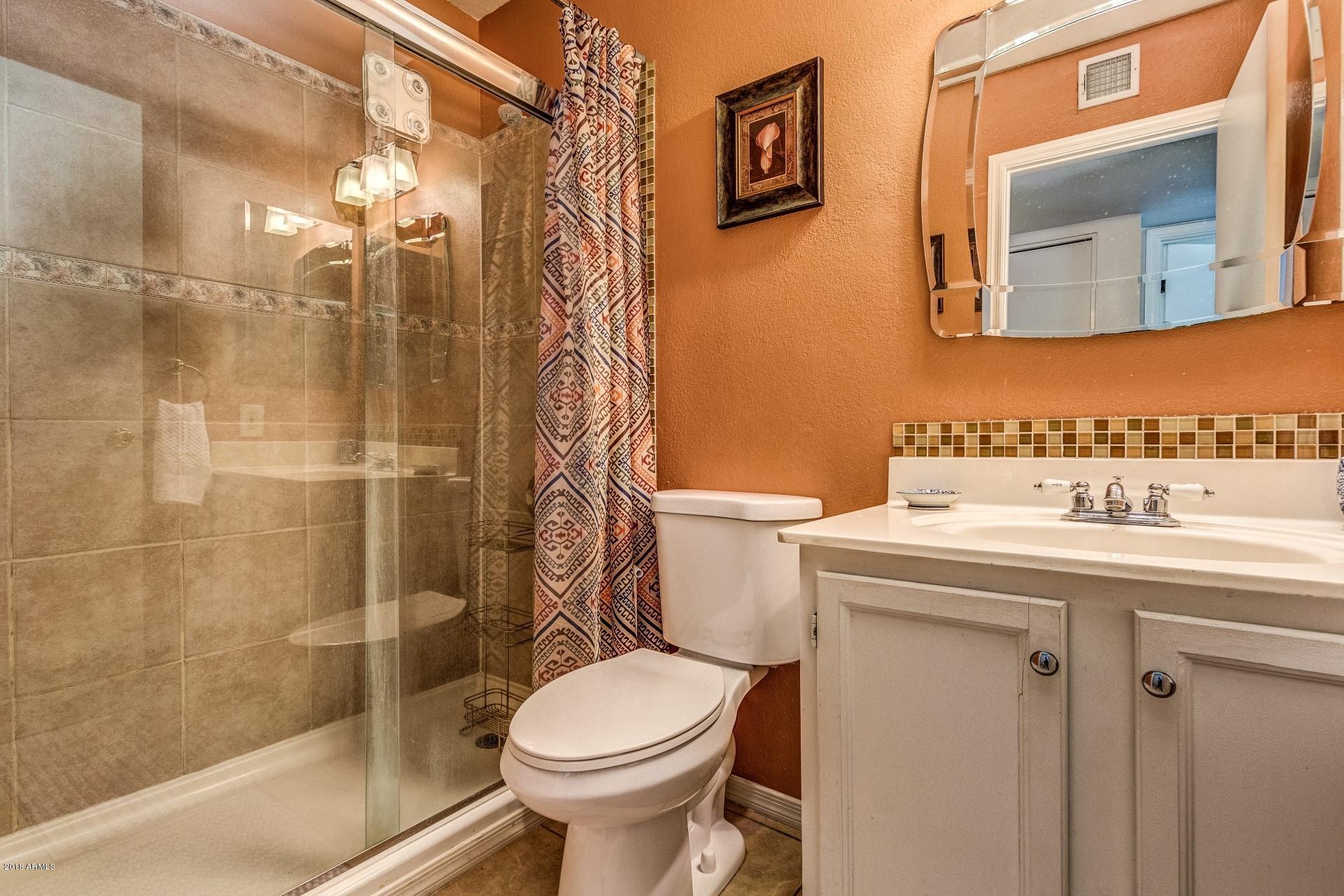 3111 West Granada Road Phoenix, AZ 85009 - Photo 17 of 27 Gallery Image 17