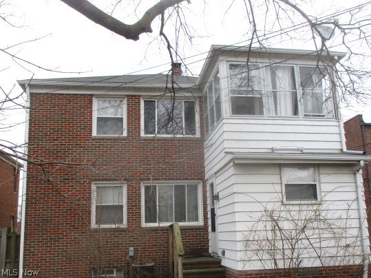 17510 Neff Road Cleveland, OH 44119 - Photo 7 of 32