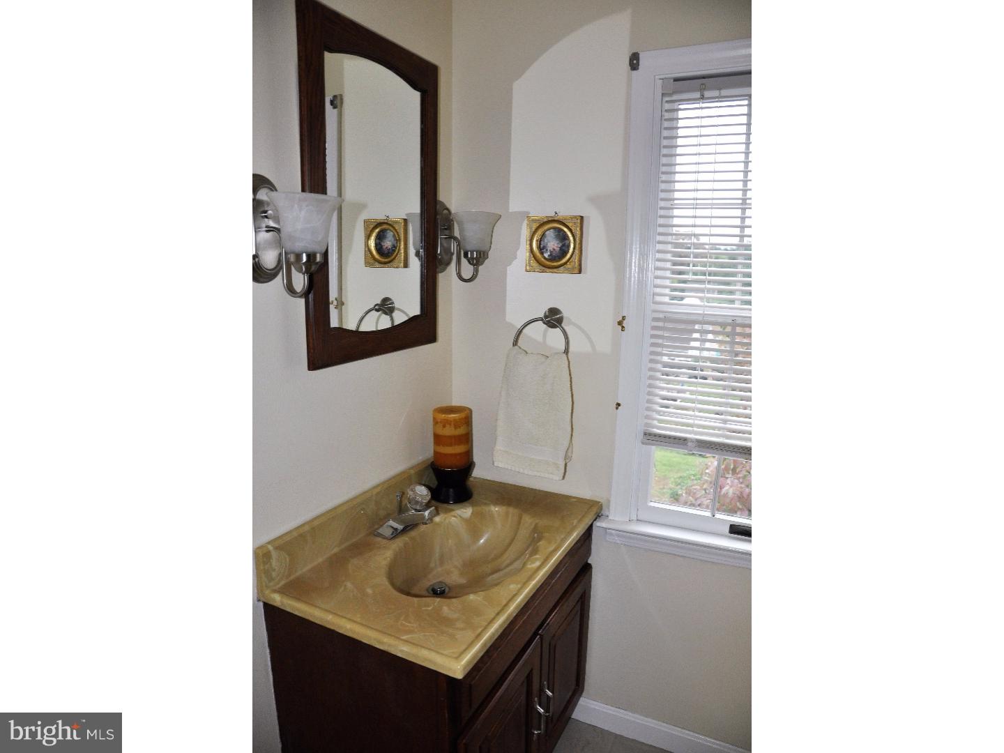 307 Ryanard Road Wallingford, PA 19086 - Photo 17 of 25 Master Bathroom