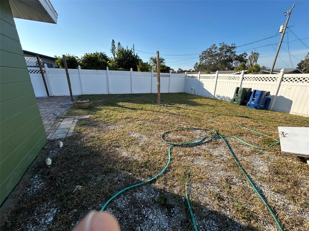 2920 McIntosh Road Sarasota, FL 34232 - Photo 13 of 13