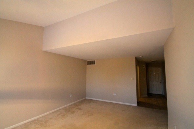 2803 Rutland Circle, Unit 103 Naperville, IL 60564 - Photo 4 of 13