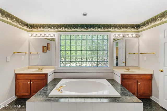 $675,000 | 23338 State Highway 210, Currie, NC 28435