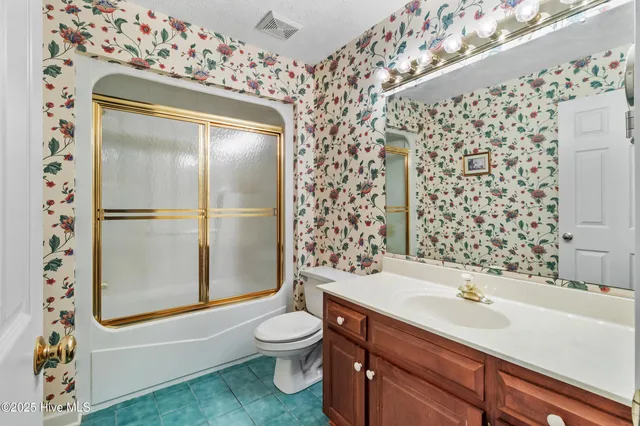 $675,000 | 23338 State Highway 210, Currie, NC 28435