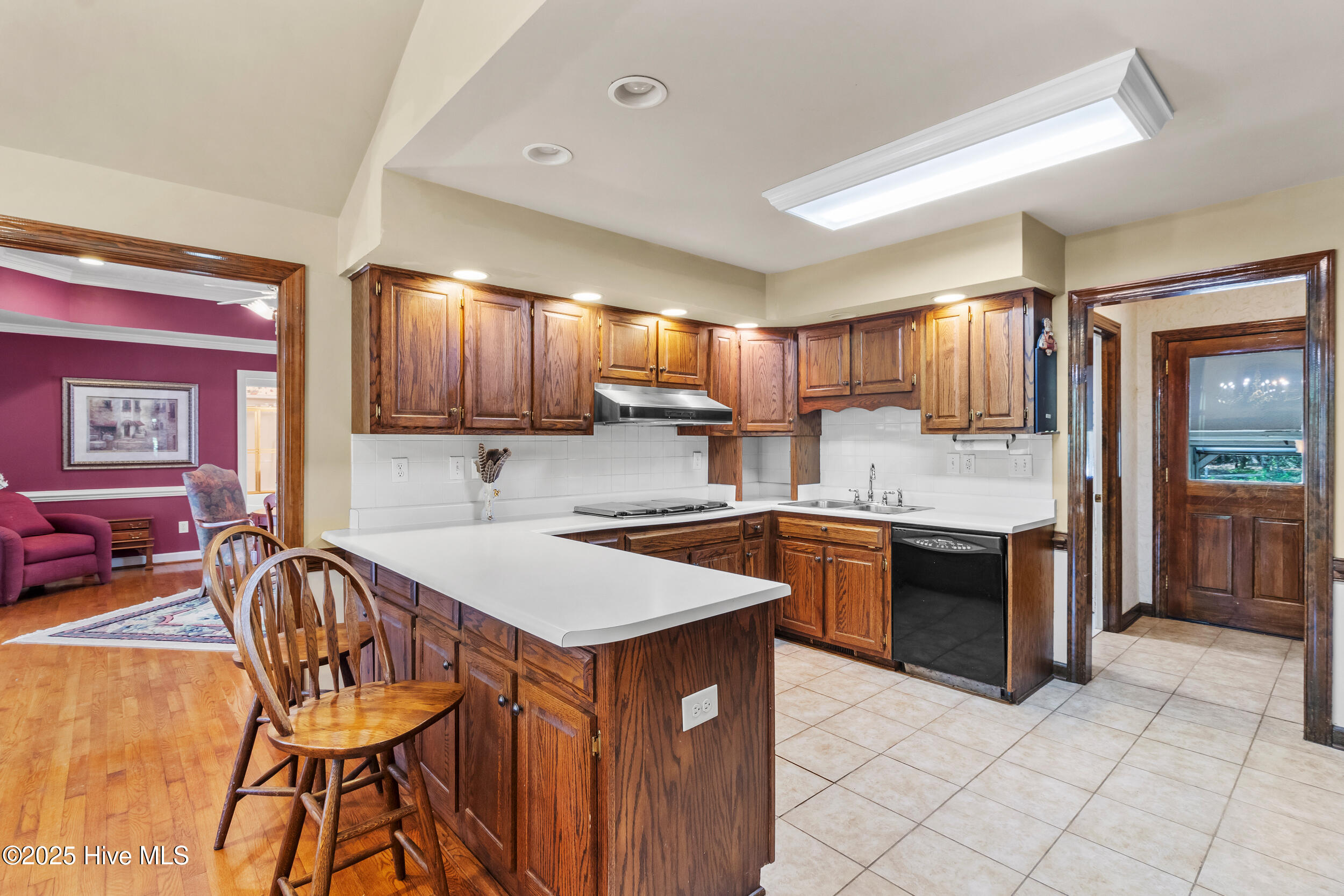 23338 State Highway 210 Currie, NC 28435 - Photo 7 of 51 11_kitchen