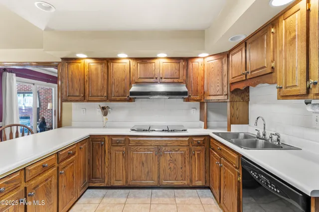 $675,000 | 23338 State Highway 210, Currie, NC 28435