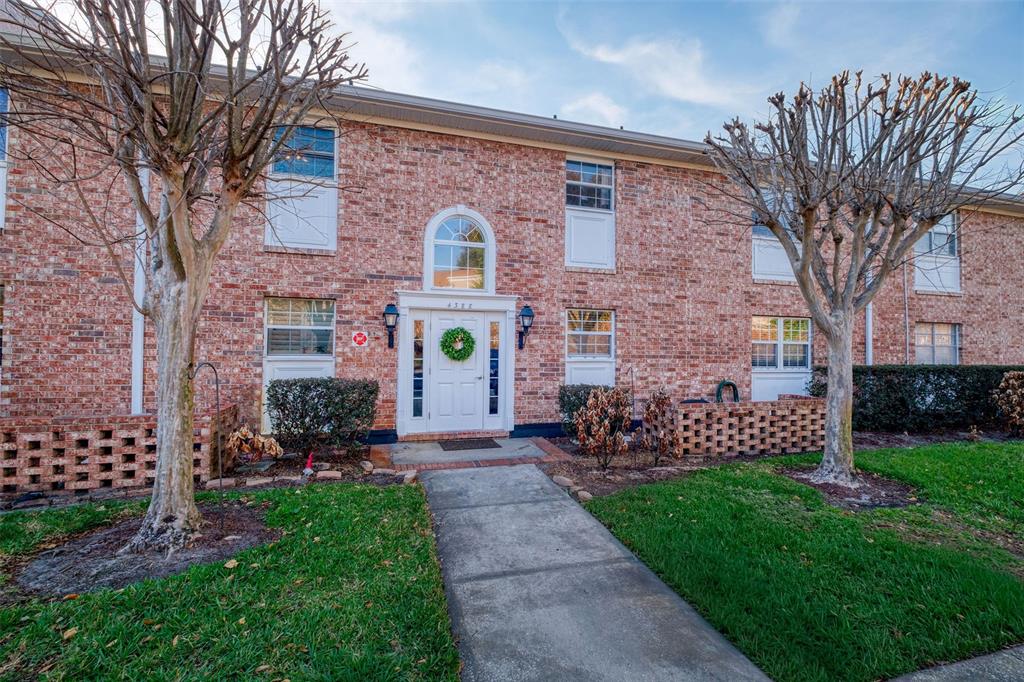 4388 Lake Underhill Road, Unit 21C2 Orlando, FL 32803 - Photo 1 of 31