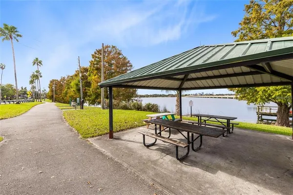 $225,000 | 4388 Lake Underhill Road, Unit 21C2, Orlando, FL 32803