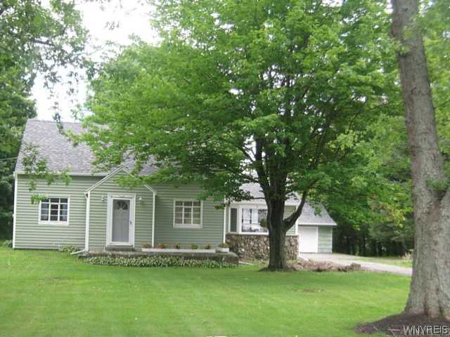 11243 Warner Road Darien, NY 14040 - Photo 1 of 1 Exterior Front