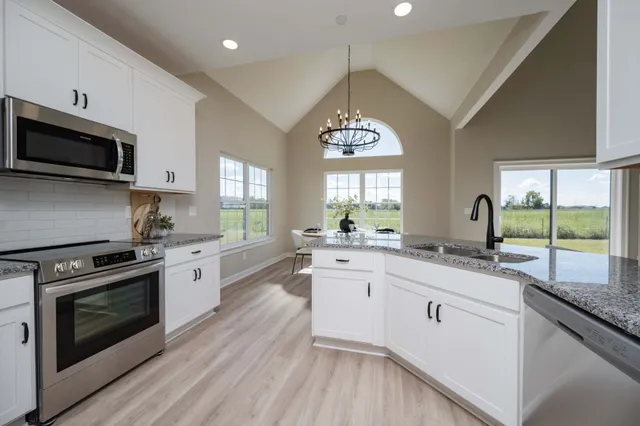 $446,500 | 3407 Stonehorn Drive, Bell Buckle, TN 37020