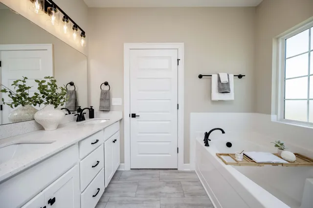 $446,500 | 3407 Stonehorn Drive, Bell Buckle, TN 37020