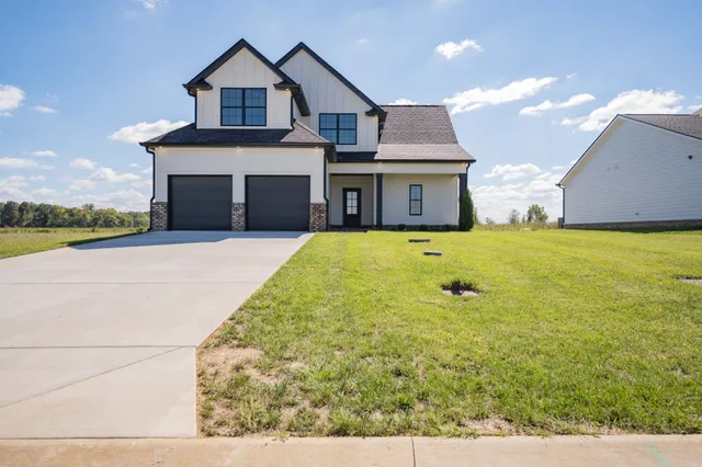 $446,500 | 3407 Stonehorn Drive, Bell Buckle, TN 37020