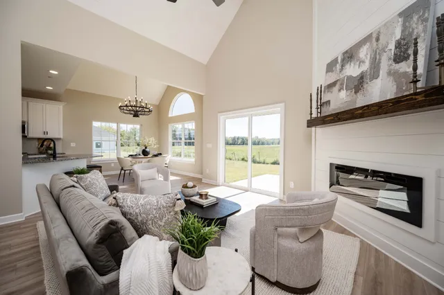 $446,500 | 3407 Stonehorn Drive, Bell Buckle, TN 37020