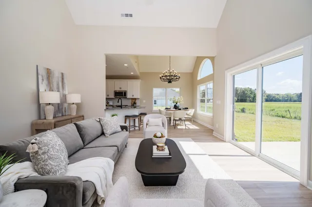 $446,500 | 3407 Stonehorn Drive, Bell Buckle, TN 37020