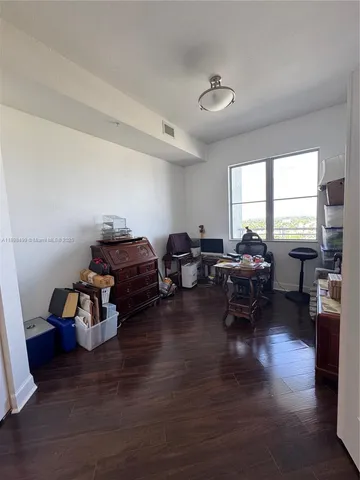 $495,000 | Royal Poinciana, Hollywood, FL 33020