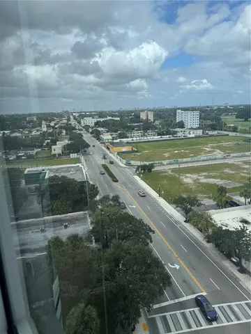 $495,000 | Royal Poinciana, Hollywood, FL 33020