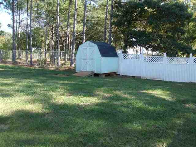 910 North Major Road Belton, SC 29627 - Photo 20 of 21