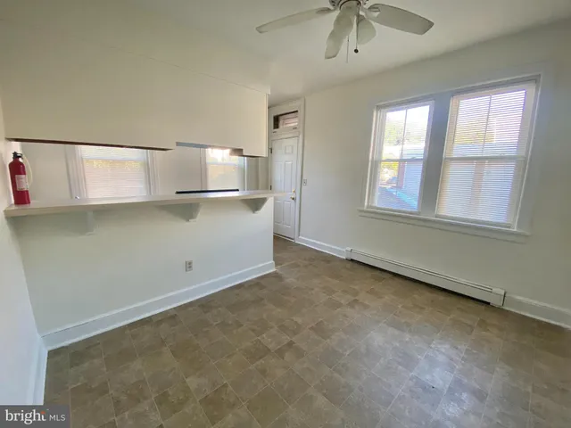 $1,275 | 131 West 18th Street, Unit 2, Wilmington, DE 19802