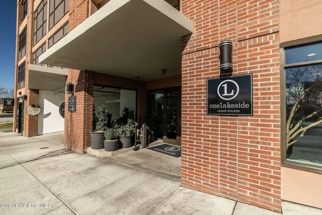 $1,999,000 | 201 North 1st Street, Unit 803, Coeur D'Alene, ID 83814
